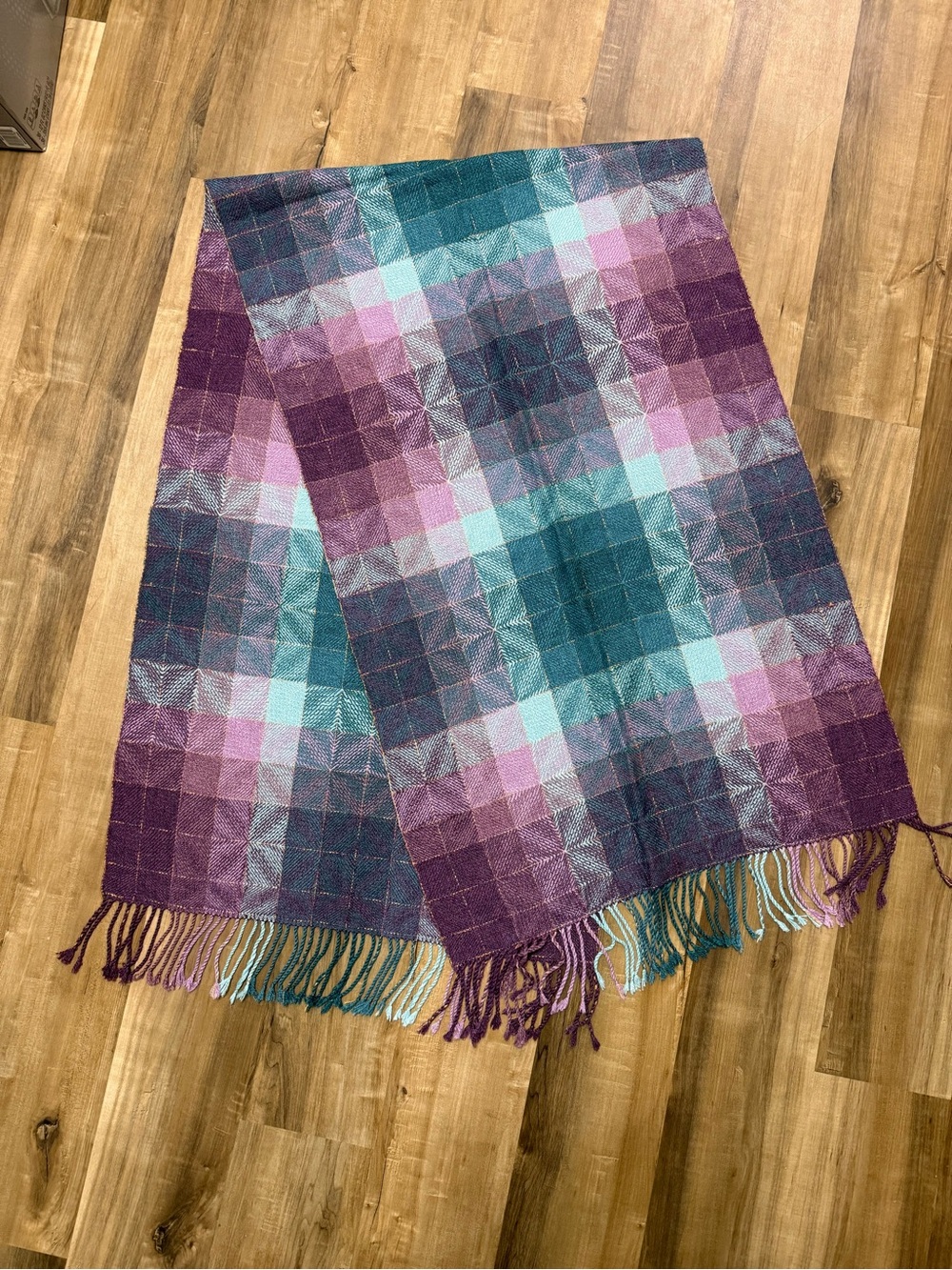 Woven 100% Alpaca Plaid Fringe Wrap Scarf Shawl Purple and Teal